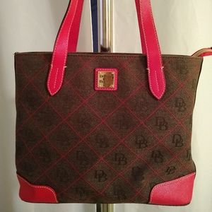 Dooney and Bourke purse
